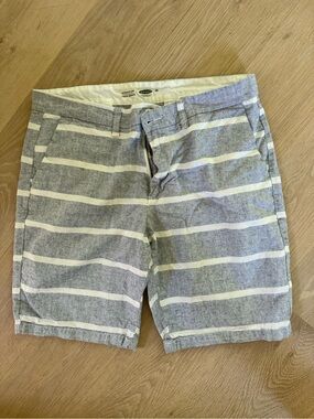 Old Navy Gray and White Striped Flat Front Shorts